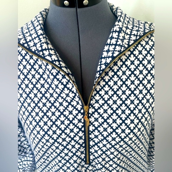 Cappagallo Sz L Navy & White 1/2 Zip, geometric pattern Long sleeve golf shirt - Picture 1 of 16